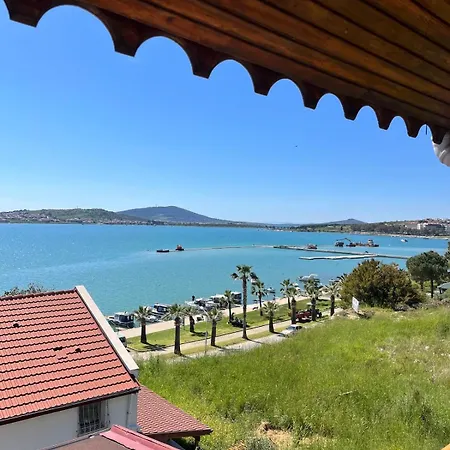 Scenic Cunda View Duplex With Terrace Near بيت للعطل *