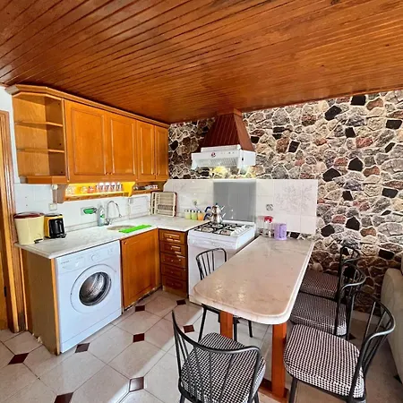 بيت للعطل Scenic Cunda View Duplex With Terrace Near *